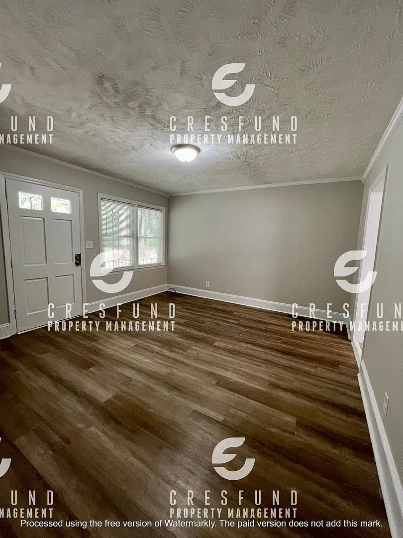 220 Woodrow Street — Photo 2