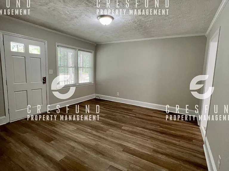 220 Woodrow Street — Photo 2