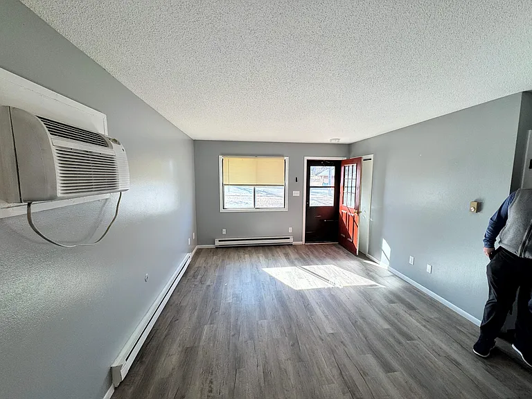610 Greene St #1 — Photo 10