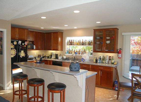 4th image of 101 McMillan Ct