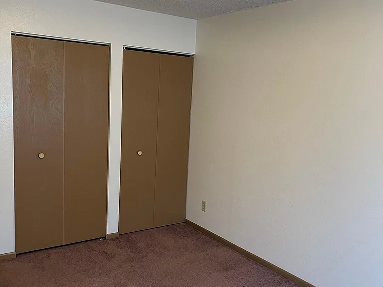 440 S Johnson St #7 — Photo 7