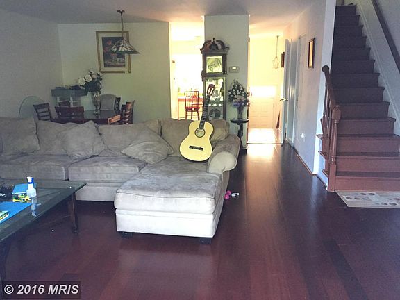 5th image of 18 Valley Crossing Cir