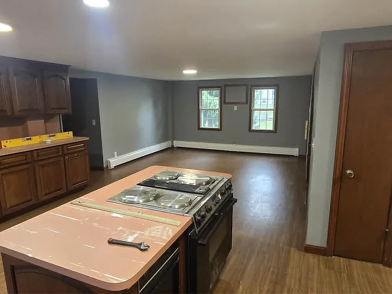 14 Link St #2 — Photo 15