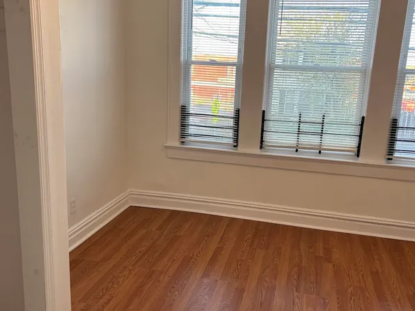 725 Garfield Avenue image 22 of 36