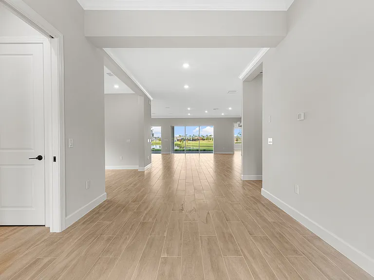 992 Tassleflower Trl — Photo 5