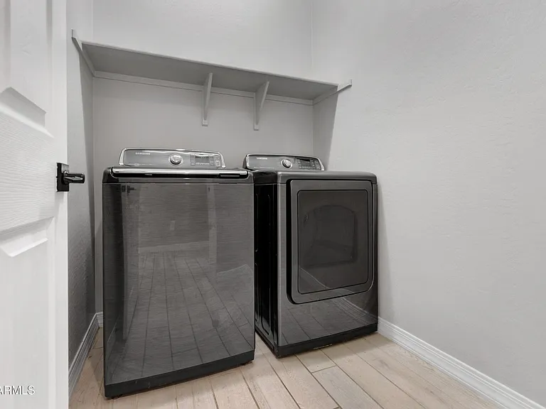 24194 W Whyman Ave — Photo 24