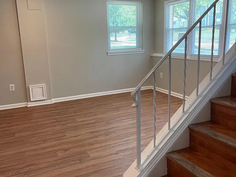8607 Botley Dr — Photo 16