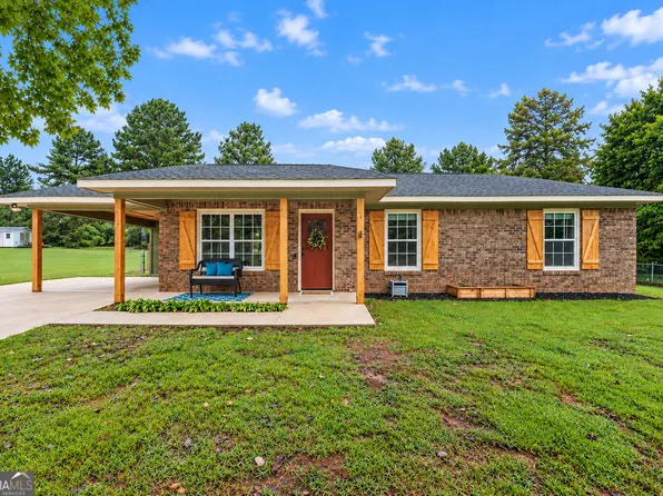 95 Country View Dr, Eastanollee, GA 30538