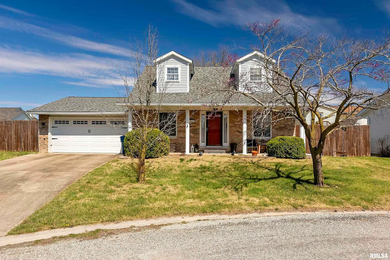 202 Plum Ln photo 1