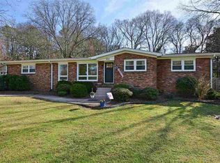 9011 Valley View Dr SE, Huntsville, AL 35802