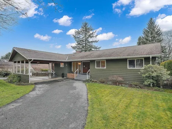 13753 114th Ave, Surrey, BC V3R 2L6
