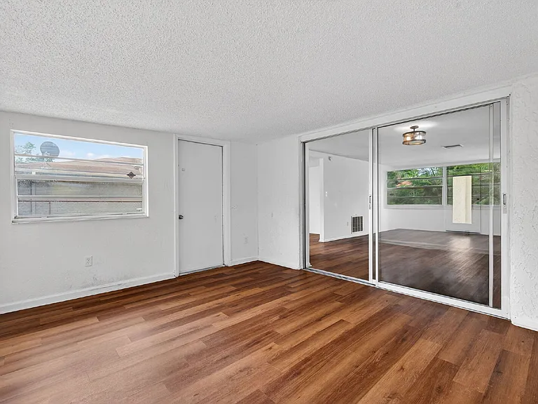8626 Robilina Rd — Photo 20