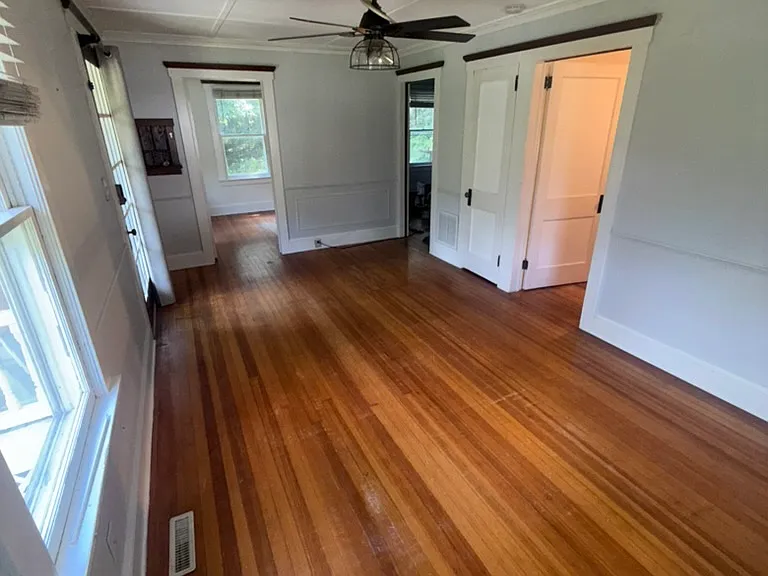 109 Carey Ave — Photo 14
