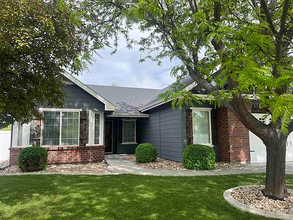 2nd image of 632 S Slate Creek Way