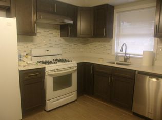 140-14 13th Ave, Whitestone, NY 11357
