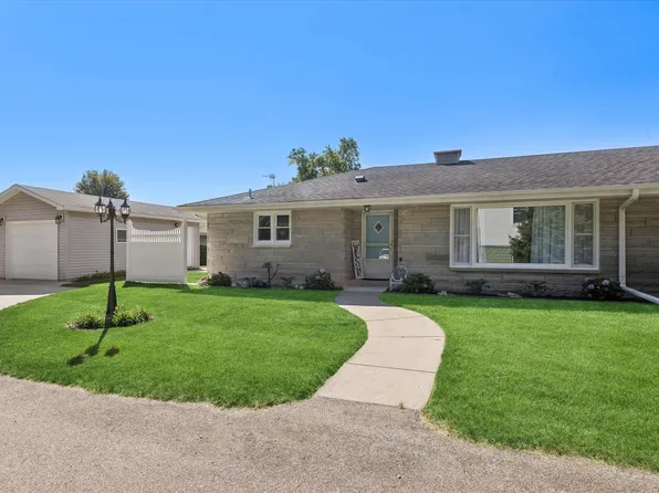 204 N Chicago Ave APT 2, Elwood, IL 60421