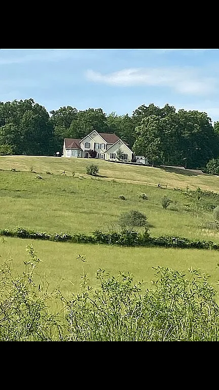 377 Dutch Hollow Rd photo 1