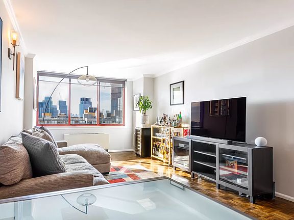 5th image of 4-74 48th Ave APT 14K