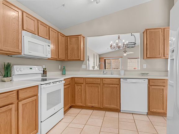 4th image of 10420 E SALT BUSH Drive