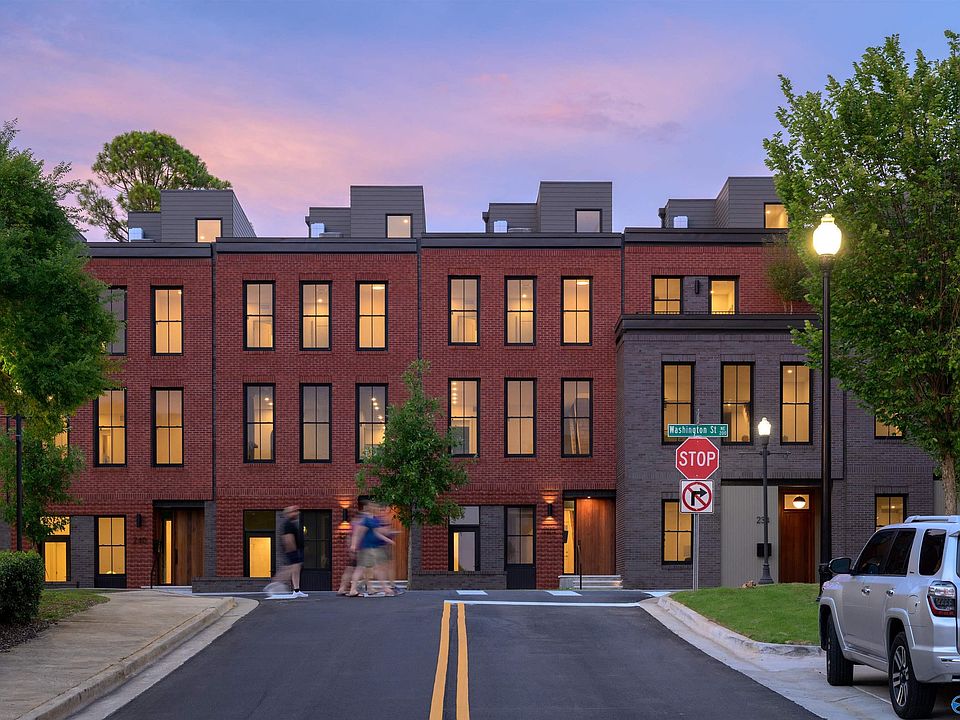 1st image of 234 Washington St NE