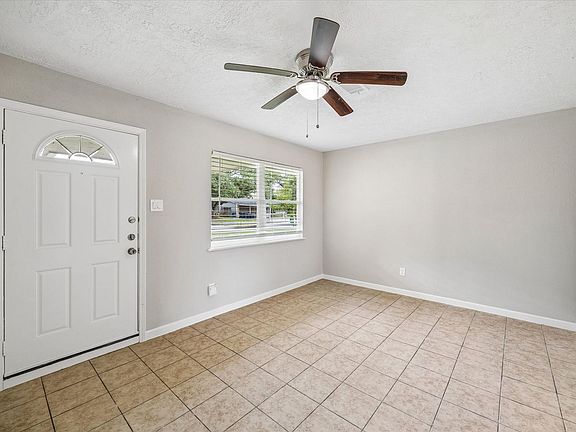 5th image of 626 Sulphur St