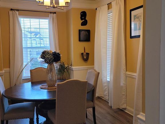 5th image of 5570 Saddlebrook Ct