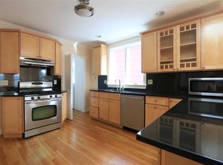 68 Line St #3A, Somerville, MA 02143