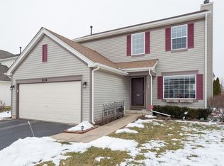 3114 Shenandoah Dr, Carpentersville, IL 60110