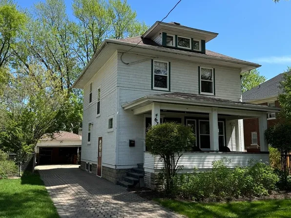 625 Oak Ave, Aurora, IL 60506