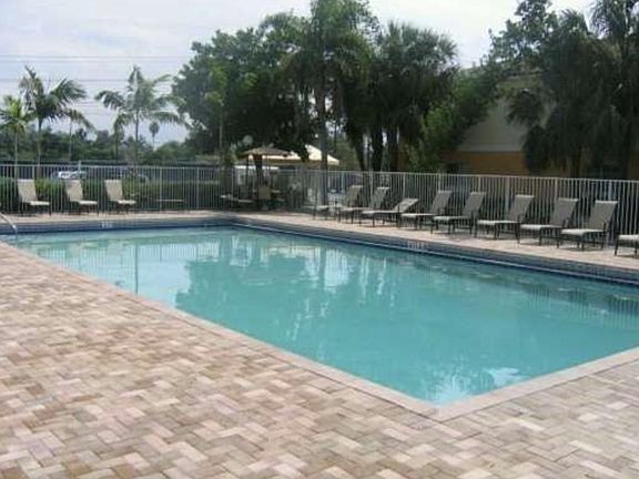 2nd image of 3640 N 56th Ave #623
