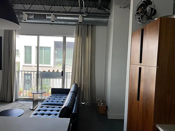 4801 S Congress Ave #J1 — Photo 5