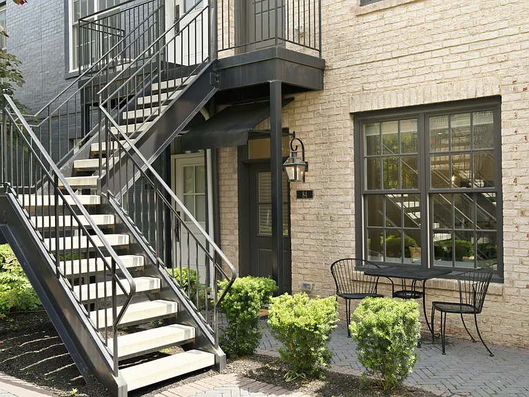 84 Normandy, Bottom floor condo