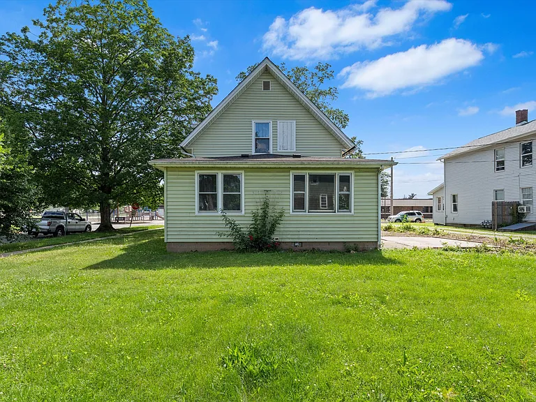 1011 Jackson St — Photo 19
