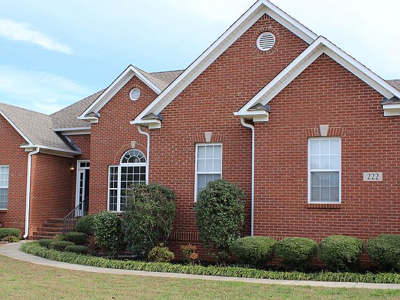 2nd image of 222 Twin Lakes Dr