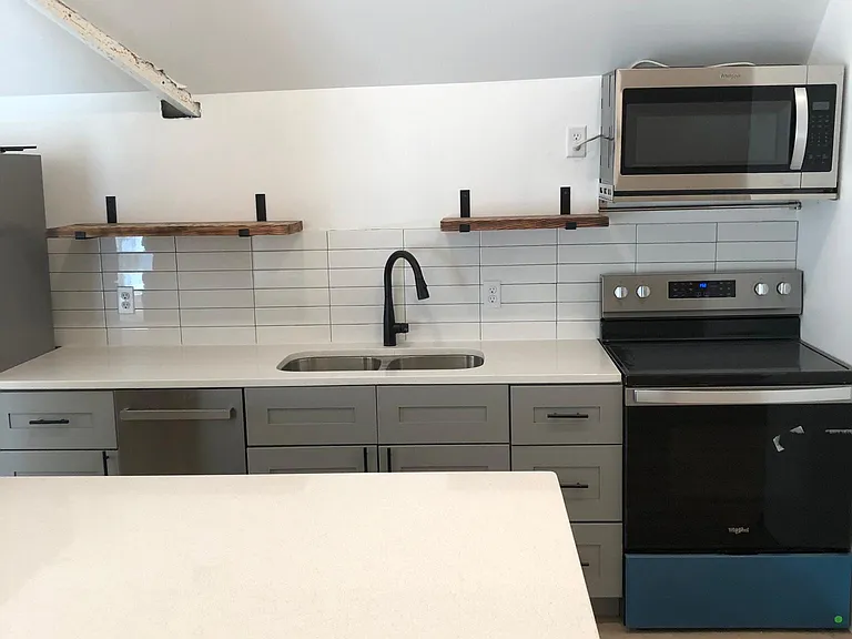 3145 Elliot Ave — Photo 3