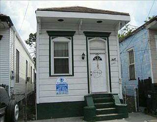 1st image of 2712 Urquhart St
