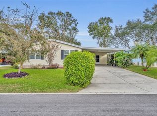 3410 Manatee Rd, Tavares, FL 32778