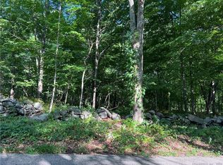 6 Wormwood Hill Rd, Mansfield Center, CT 06250