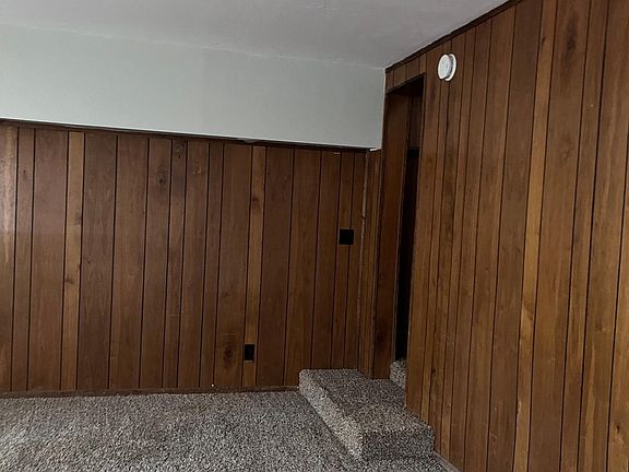 2nd image of 391 Cedarbrook Dr #391