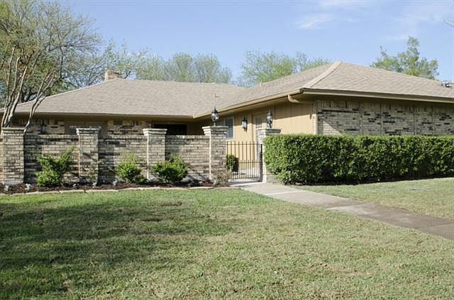 1st image of 1807 Columbia Dr