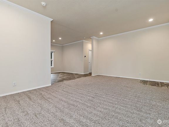 5th image of 25509 32nd Avenue E