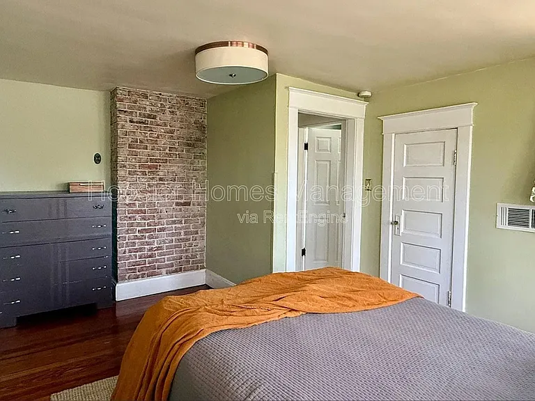 4345 Carrollton Ave — Photo 10