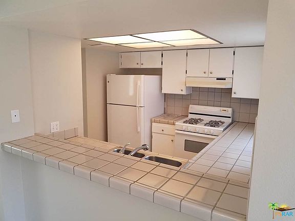 5th image of 353 E Via Escuela Unit 217