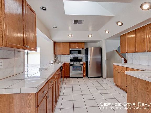4th image of 4034 W Missouri Ave