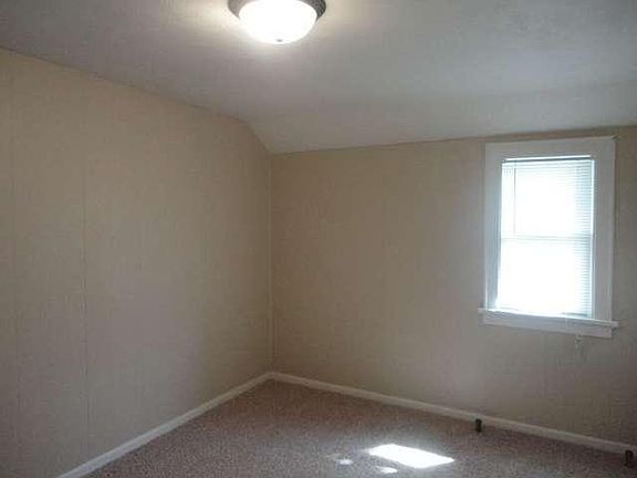 2nd image of 4828 W Roosevelt Dr