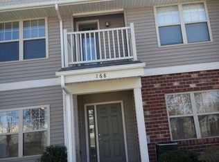 168 McMenamy Rd, Saint Peters, MO 63376