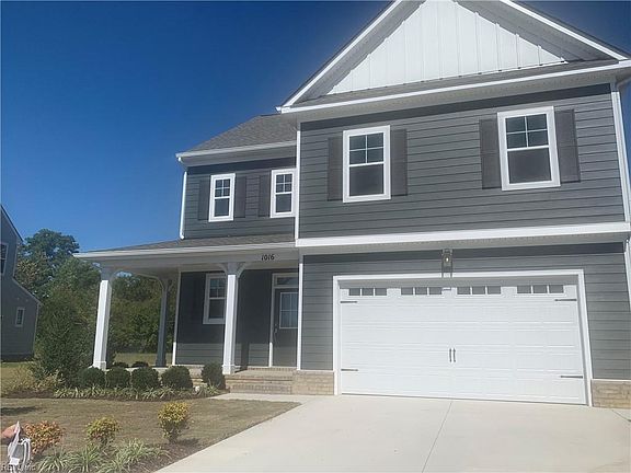 2nd image of 1016 Strawberry Ct