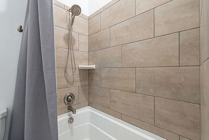 12442 N Appling Ave — Photo 23