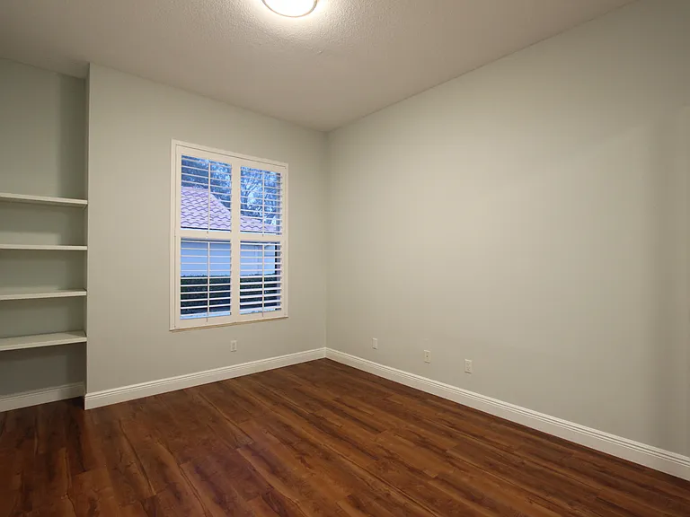 117 Hampton Cir — Photo 26