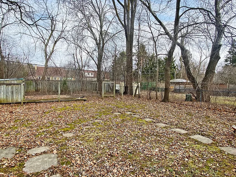 60 Bevdale Rd — Photo 38